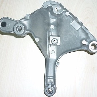 ŞANZUMAN TAKOZU BAĞLANTI AYAĞI CLIO4-CAPTUR-LOGAN-DUSTER