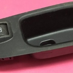 CAM ANAHTARI ARKA SOL EGEA