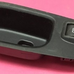 CAM ANAHTARI ARKA SAĞ EGEA