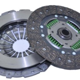 DEBRİYAJ SETİ CLIO3-CLIO4-SYMBOL 13-15 6.AY ÖNCESİ/MEGAN2 100LÜK-FLUENCE-MEGAN3-KANGO3-SYMBOL-LOGAN-DUSTER-LODGY-SANDERO 08- 1,5DCİ/NOTE-MICRA 06- (RULMANSIZ)(YÜKSEK DİSK)