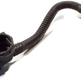 YAĞ SOĞUTUCU BORUSU DOBLO-G.PUNTO-LINEA 1,6MJ (YAĞ SOĞUTUCU İLE MANİFOLD ARASI)