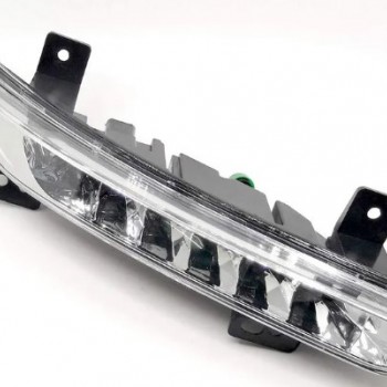 GÜNDÜZ FARI SAĞ FLUENCE (LEDLİ)