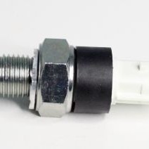 YAĞ MÜŞÜRÜ CLIO3-CLIO4-FLUENCE-MEGAN3-LAGUNA2-DUSTER-DOKKER-MASTER2-3 (0,6 BAR) EURO5