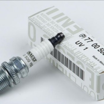 BUJİ ADET (*ORJINAL*)CLIO-KANGO-MEGAN1-MEGAN2-LAGUNA 1,4-1,6 16V/LAGUNA 2,0 N7Q-F4P-F4R R19 CLIO KANGOO MEGANE LAGUNA FLUENCE / LOGAN SANDERO DUSTER / 106 1.4 8V E7J K7J 1. 16V K4J 1.6 16V K4M