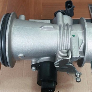 GAZ KELEBEĞİ KOMPLE CLIO-KANGOO-MEGAN-LOGAN 1,4-1,6 8V (E7J-K7J)