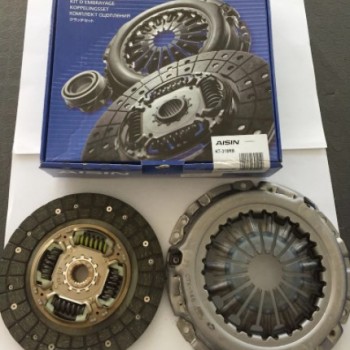 DEBRİYAJ SETİ AURIS-COROLLA-YARIS 1,4D4D 10- (6 VİTES OTOMATİK-MANUEL)